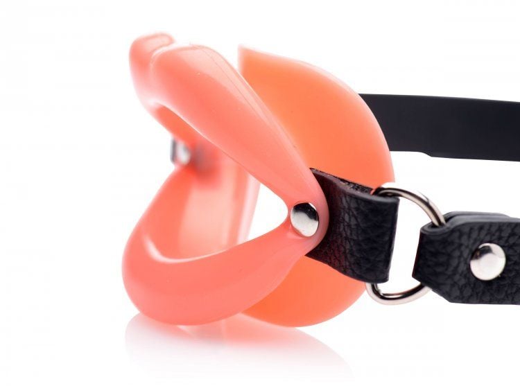 Sissy Mouth Gag – side view