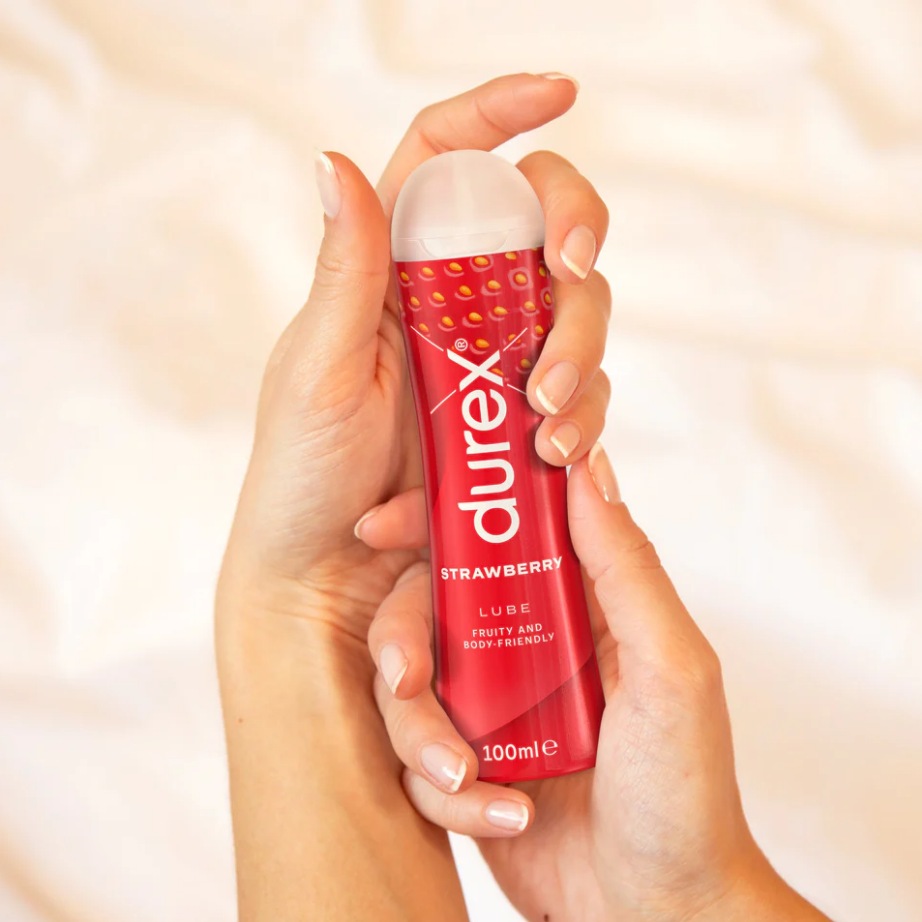 Strawberry Lube 100ml – lifestyle view