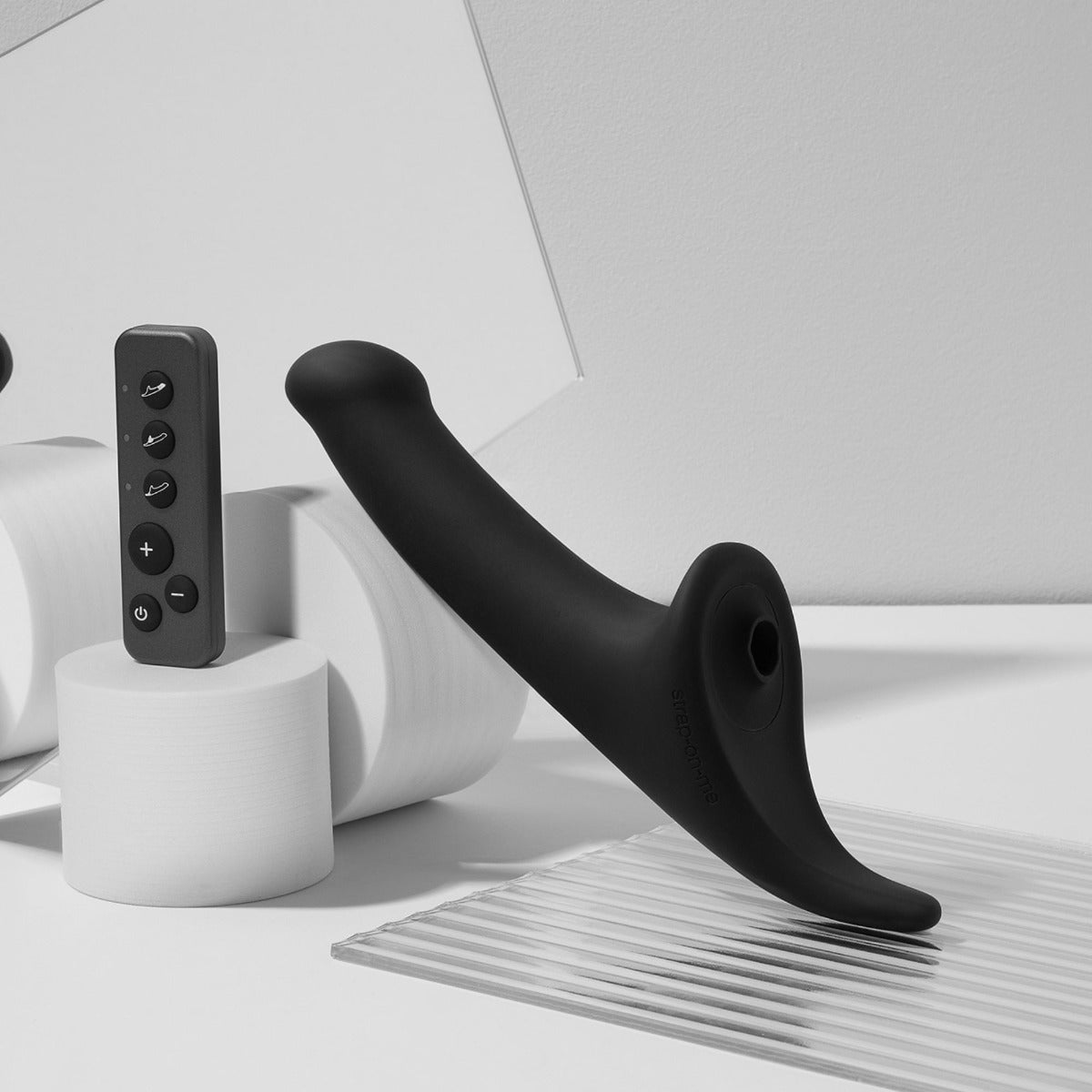 Strap On Me Multi Orgasm Dildo – M – Black – additional product view 