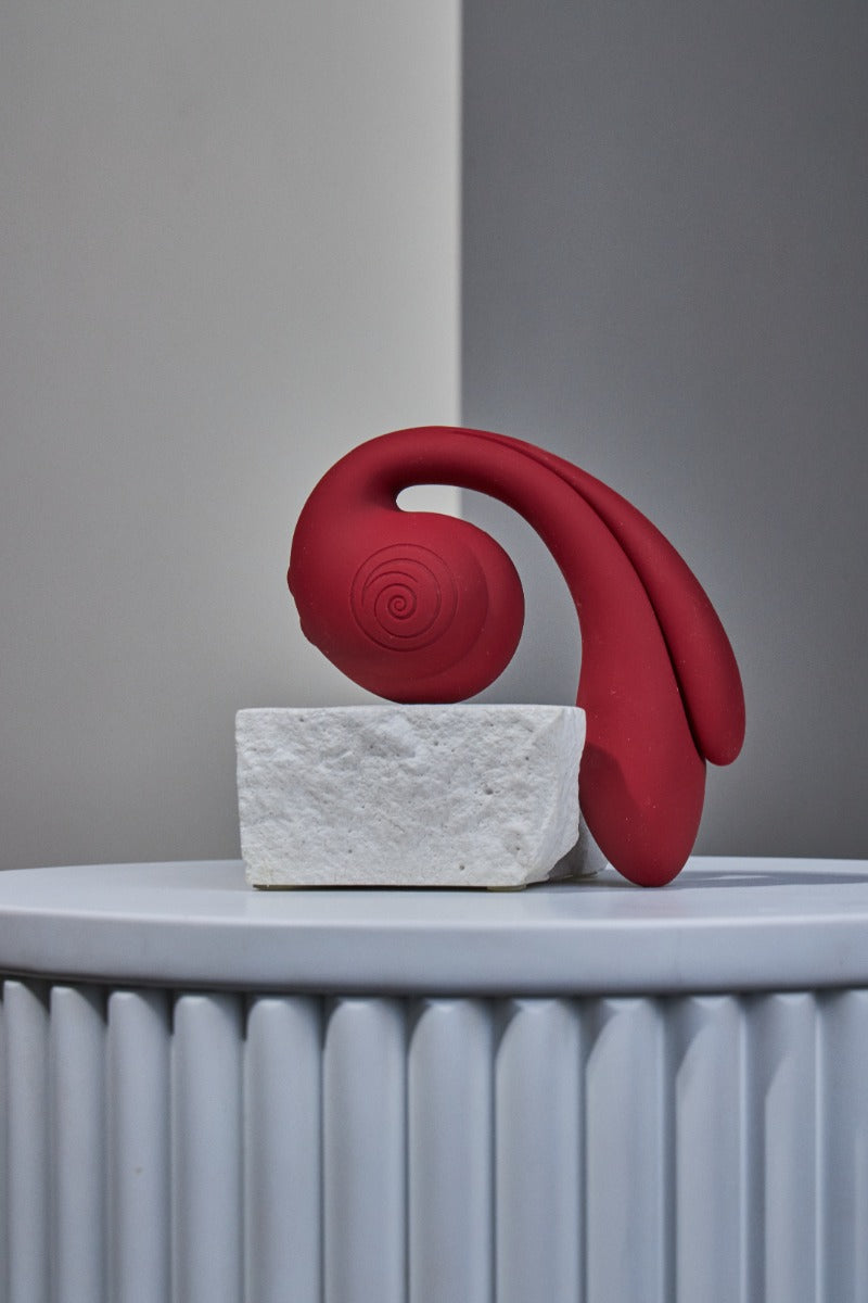 Snail Vibe Snail Gizi Pro in Bordeaux – product detail view 