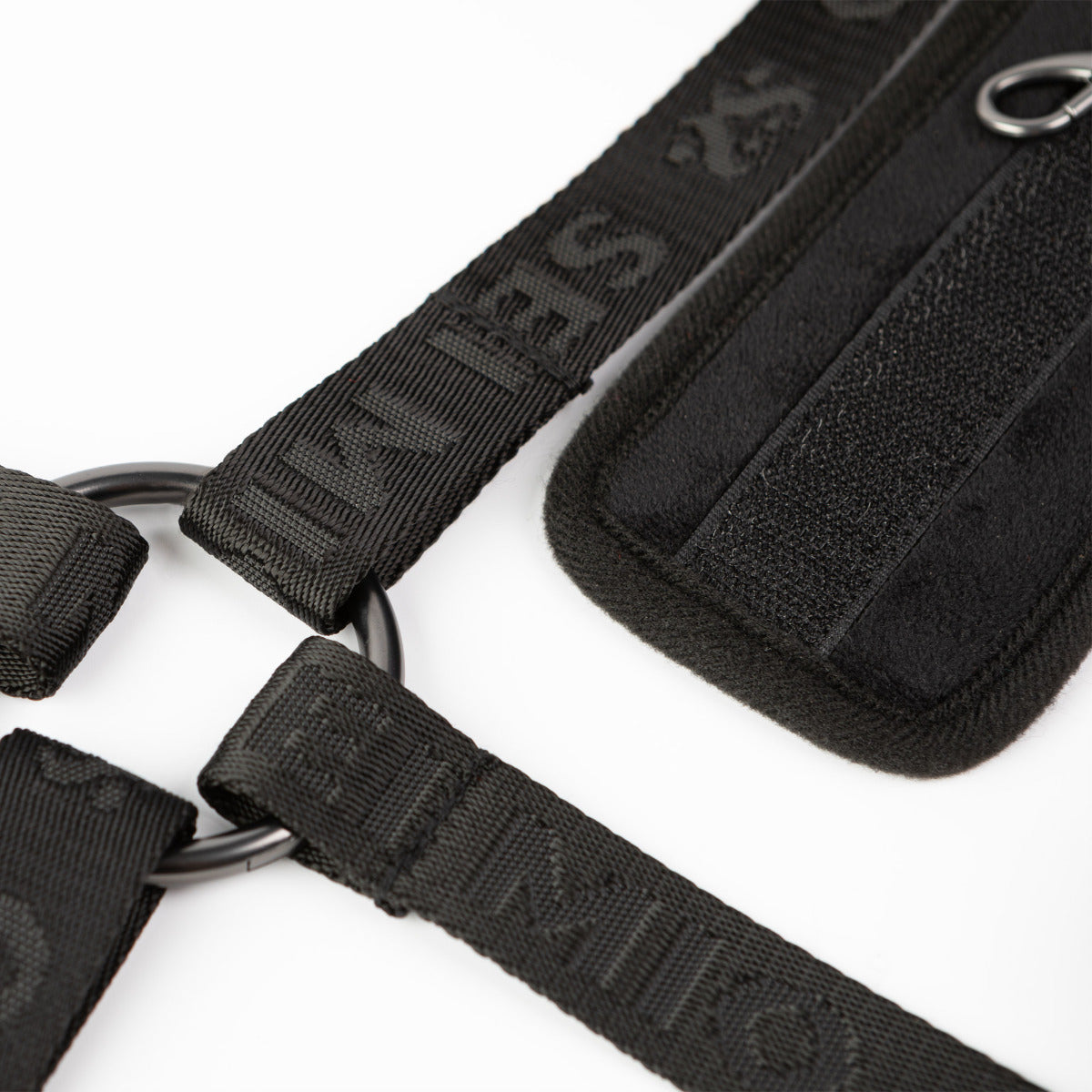 The Bed-Spreader - strap detail