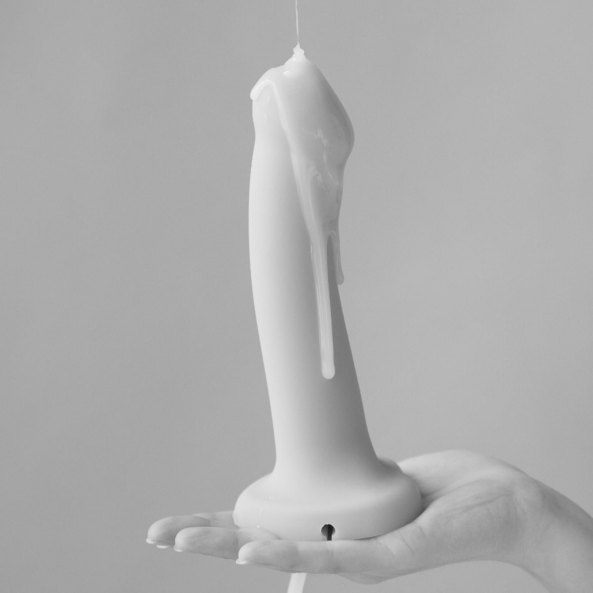 Silicone Cum Dildo - Size L in Vanilla – additional lifestyle view 