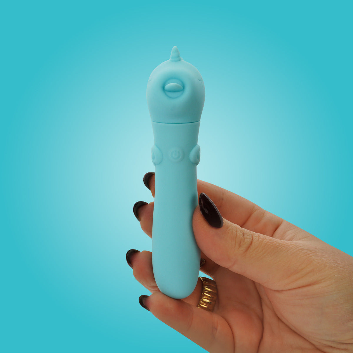 Mount'n Peak in Turquoise – lifestyle view