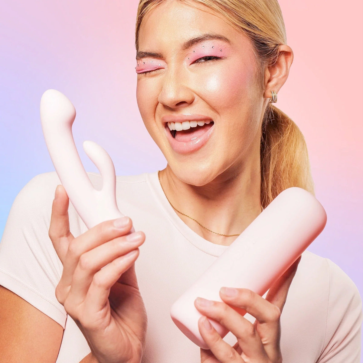 VUSH Pop Glow Rabbit in Pink – additional product view