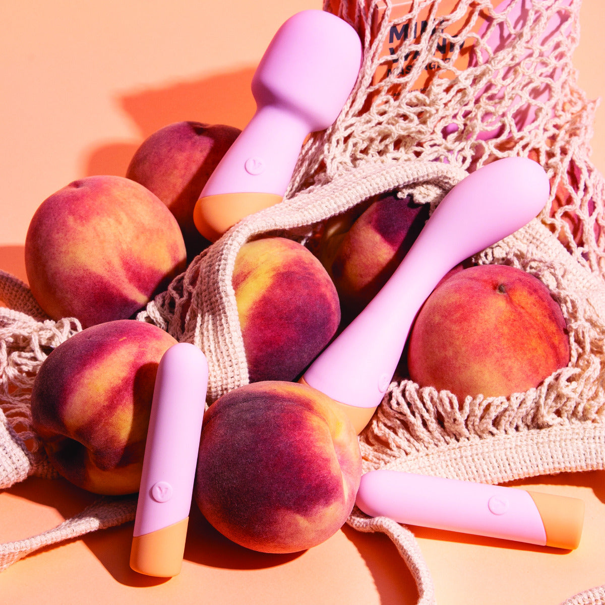 Vush Peachy G-Spot Vibrator in Pink – lifestyle view
