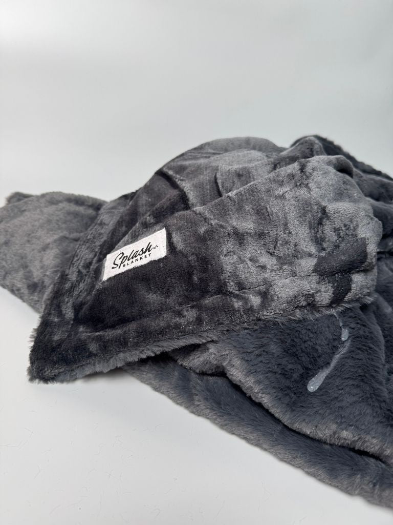 Furlush Waterproof Splash Blanket™ - Stormy - Small - product detail view 